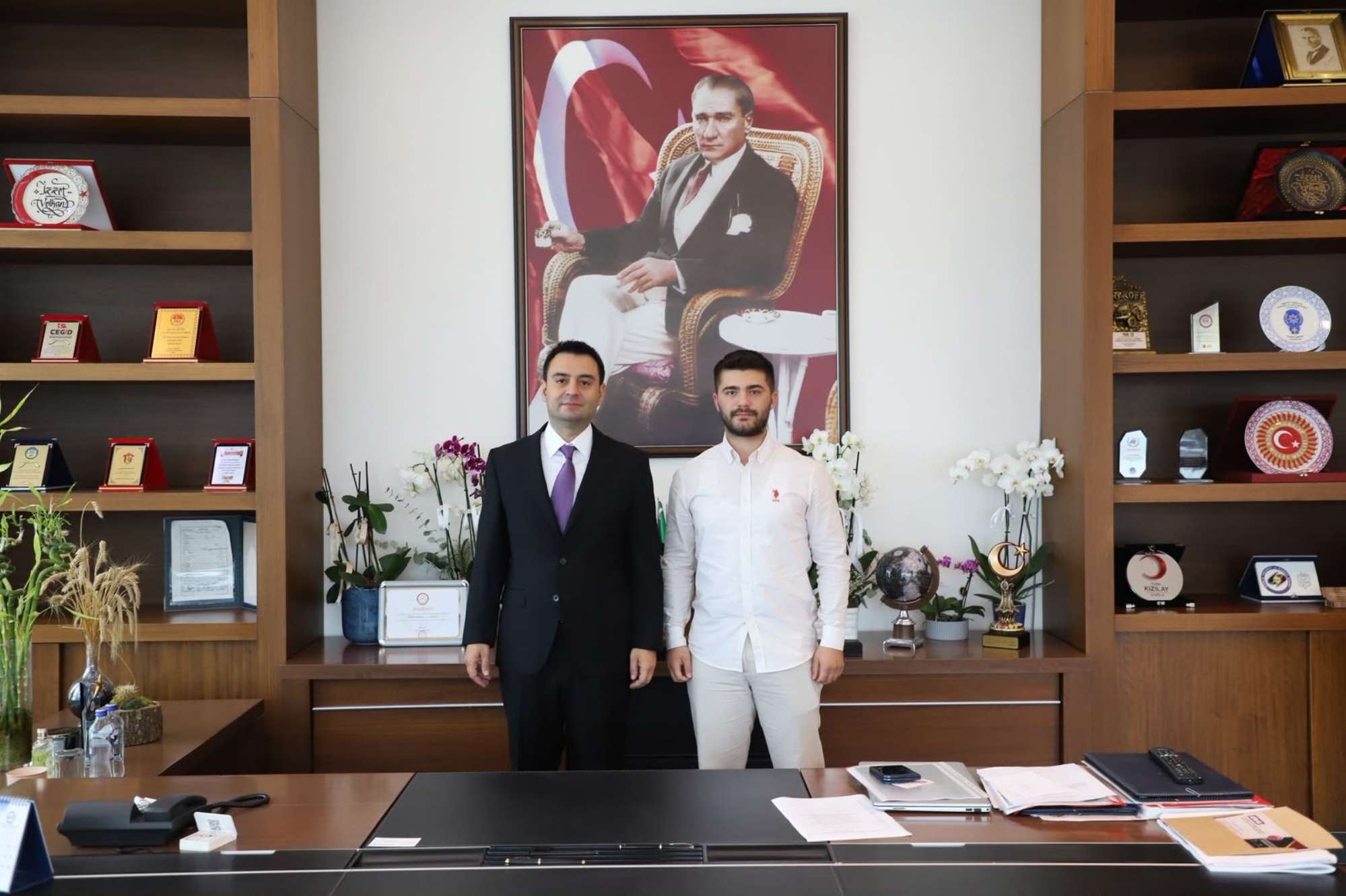 Güven Gayrimenkul Firma Temsilcisi Nurullah DOĞRU´dan Yönetim Kurulu Başkanı İzzet VOLKAN´a Ziyaret