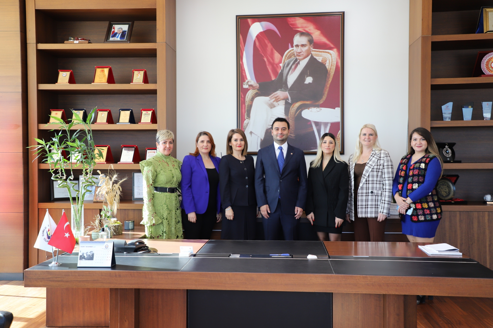 TOBB Tekirdağ Kadın Girişimciler Kurulu Başkanı Sn.Ayben Erdoğan, Başkan Yardımcıları Sn. Burcu Adıgüzel, Sn. Burcu Ergene ve Heyeti Odamız Yönetim Kurulu Başkanı İzzet Volkanı Ziyarette Bulundular