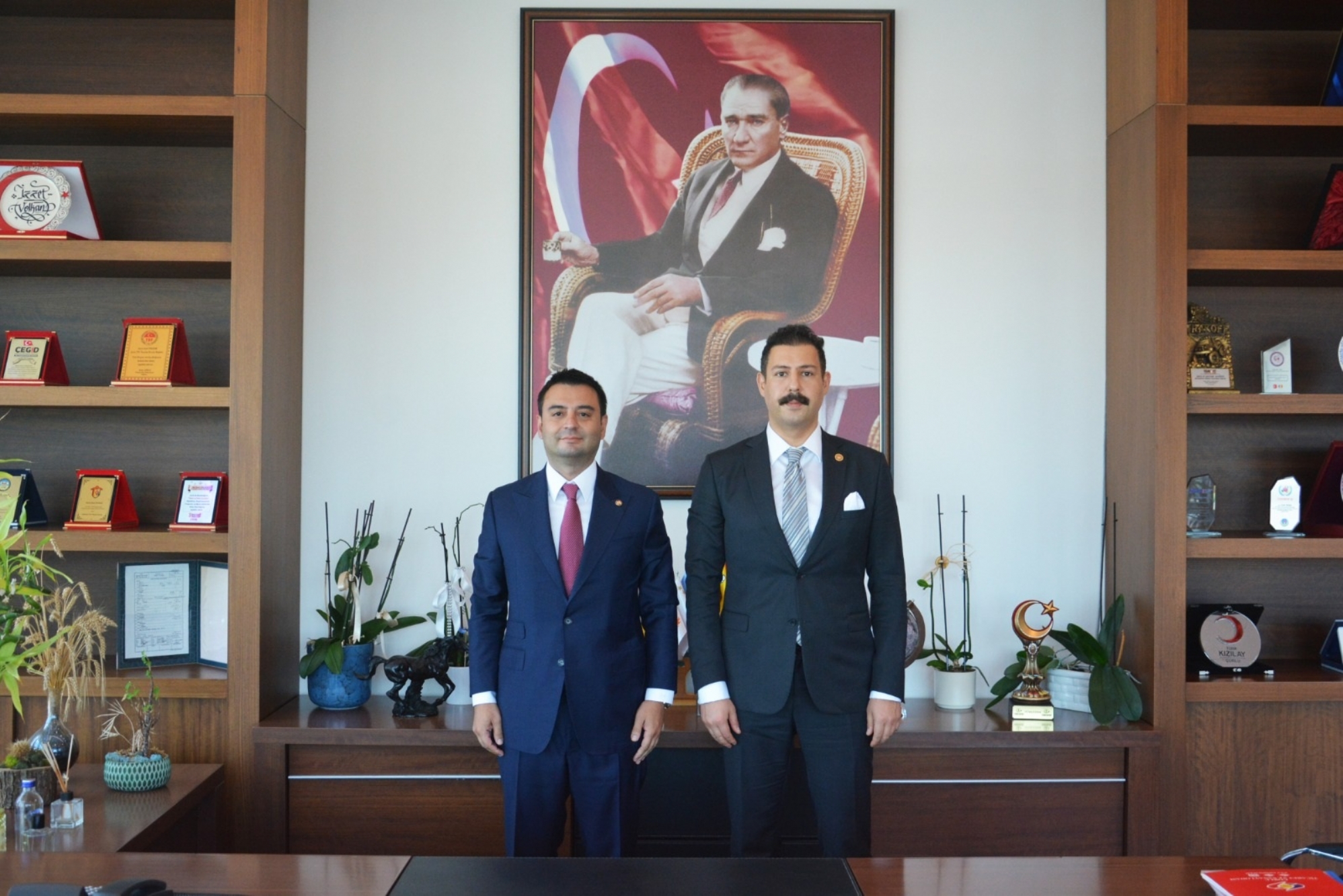 Tekirdağ Cumhuriyet Başsavcılığına Atanan Bilgehan YÜCEL´den Odamız Yönetim Kurulu Başkanı İzzet VOLKAN´a Veda Ziyareti