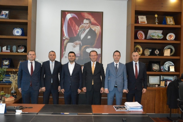 Vakıfbank´tan Odamız Yönetim Kurulu Başkanı İzzet Volkan´a Ziyaret
