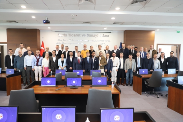 �orlu Ticaret Ve Sanayi Odas� Meclis Ba�kanl���na  Erdim Noyan Yeniden Se�ildi