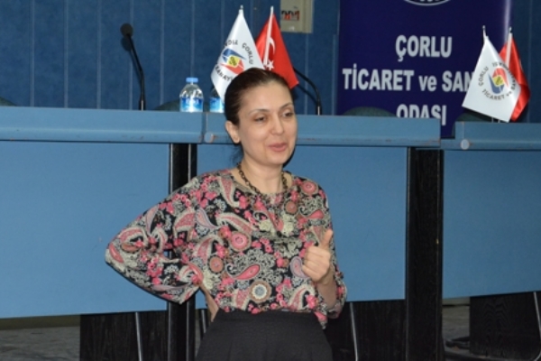 Çorlu TSO’da Ailede Huzur/Ebeveyn Tuzakları Semineri Gerçekleşti