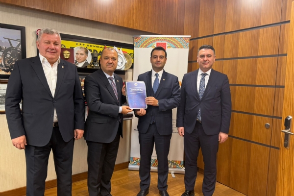 orlu TSO´dan  CHP Tekirda Milletvekili  Sayn lhami zcan AYGUN´e Ziyaret