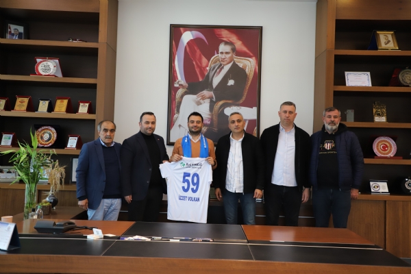 Tekirdağı 3.Ligde Temsil Eden Velimeşespor Kulübü Başkanı Sayın Mehmet US ve Yönetimi Odamız Yönetim Kurulu Başkanı İzzet VOLKANı Ziyaret Etti