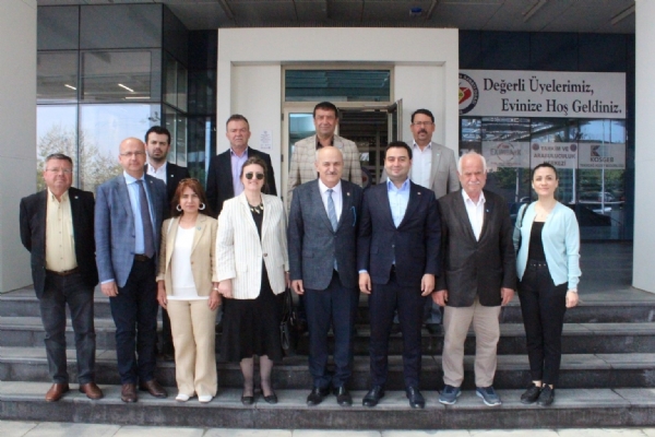 İyi Parti Tekirdağ Milletvekili Sayın Enez Kaplan ve İyi Parti Çorlu ve Ergene İlçe Teşkilatı, Odamız Yönetim Kurulu Başkanı İzzet Volkana Ziyarette Bulundular
