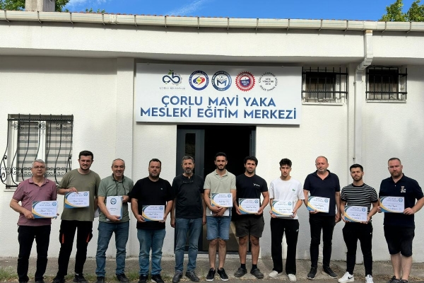 �orlu&acute;da Sanayinin "Mavi Yaka" Seferberli�i B�y�yor: �ki �nemli E�itim Daha Tamamland�