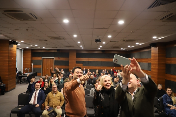 Çorlu TSO Tarafından, Fütürist, Ekonomist ve Yazar Ufuk Tarhanın Katılımıyla Düzenlenen “Gelecekte İş ve İnsan Konulu Etkinlik Gerçekleşti
