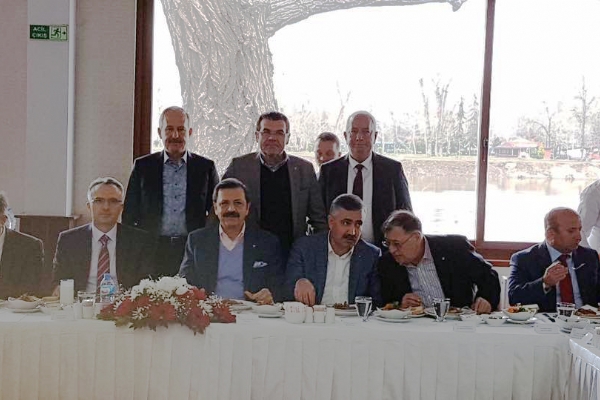 Odamız Yönetim Kurulu Üyeleri, Edirne´de Düzenlenen Trakya Bölgesi Oda ve Borsalar Müşterek Toplantısı´na İştirak Etti