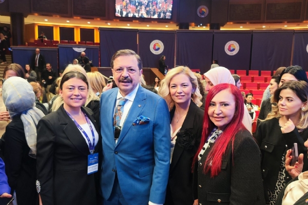 Trkiye Odalar ve Borsalar Birlii Kadn Giriimciler Kurulunun "Dnya Kadnlar Gn" Etkinliinde Kadn Giriimcilerimizle Bir Araya Geldi