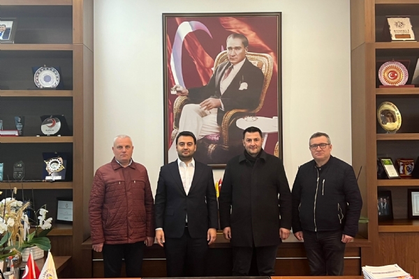 Şahpaz Mahallesi Muhtarı İlker Soydan, Yenice Mahallesi Muhtarı Ruşit Öztürk ve Önerler Mahallesi Muhtarı Yusuf Yıldırım Odamız Yönetim Kurulu Başkanı İzzet Volkana Ziyarette Bulundu