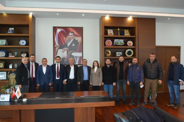 AK Parti Çorlu İlçe Başkanı Mustafa Keskin ve İlçe Teşkilatı Üyeleri Odamız Yönetim Kurulu Başkanı İzzet Volkana Ziyarette Bulundular