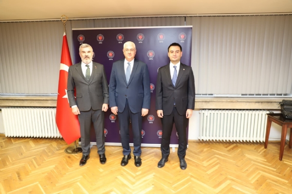 �orlu TSO Y�netim Kurulu Ba�kan� �zzet VOLKAN T�rkiye Cumhuriyeti Sofya B�y�kel�isi Mehmet Sait UYANIKa Ziyarette Bulundu