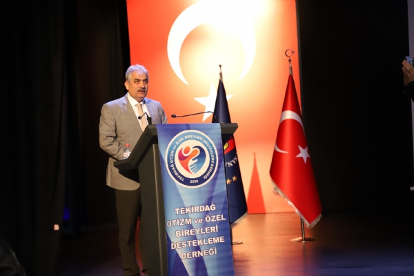 �orlu TSO, Tekirda� Otizim ve �zel Bireyleri Destekleme  Derne�i ve �stanbul Kent �niversitesi �� Birli�inde D�zenlenen  �Otizm ve �zel Gereksinimli Birey Ailelerinde T�kenmi�lik  Sendromu ve Psikososyal Destek Semineri� Ger�ekle�ti