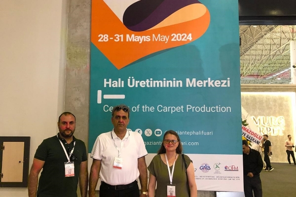 Çorlu Ticaret ve Sanayi Odası 9.Meslek Komitesi 28-31 Mayıs 2024 Tarihleri Arasında Gerçekleşen Gaziantep - Ortadoğu Fuar Merkezi´nde (OFM) Gerçekleşen Gaziantep Halı Fuarına Ziyarette Bulundu