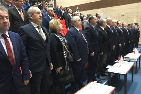 Trakya 2. Savunma ve Havacılık Yerlileştirme Zirvesi´nde Yerli Üretimin Öneminden Bahsedildi
