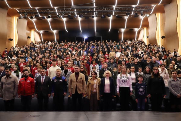 orlu Ticaret ve Sanayi Odas  ve orlu le Milli Eitim Mdrl  Birliiyle Dzenlenen Trkiye Milli Uzay Program nsanl lk Uzay Misyonu Semineri, Youn Katlm le Gerekleti