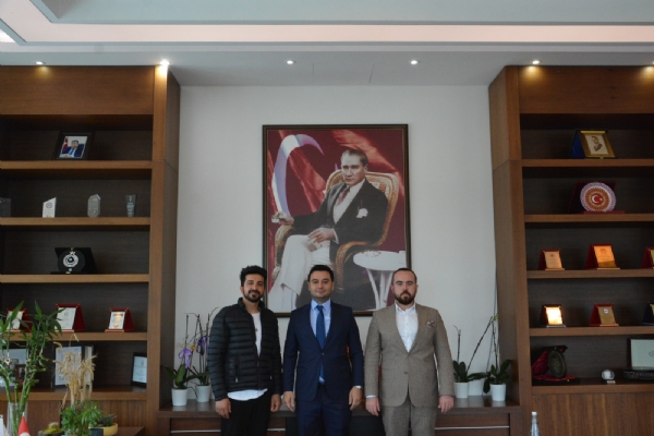 Av. Tunahan Gündüz ve SMZ Motors & Dynobil Oto Ekspertiz Firma Yetkilisi Fatih Semiz, Odamız Yönetim Kurulu Başkanı İzzet Volkana Ziyarette Bulundu