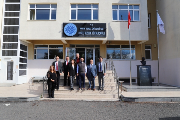 orlu Ticaret ve Sanayi Odas Ynetim Kurulu Bakan zzet VOLKAN, Mesleki Eitim birlii Yrtme Kurulu Toplantsna Katld