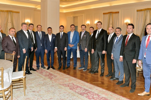 TOBB Başkanı M. Rifat Hisarcıklıoğlu Yerli Otomobilin Çorluda Üretilmesi İçin Destek Vereceğini İletti