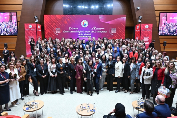 Trkiye´nin Giriimci Kadn Gc Yarmas  dl Treni Gerekleti