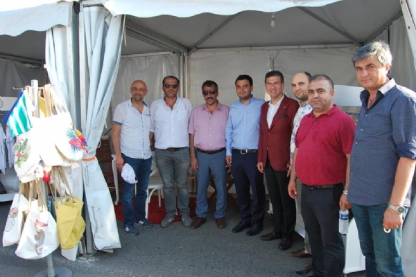 ÇAF Standları Gezilerek İncelemelerde Bulunuldu