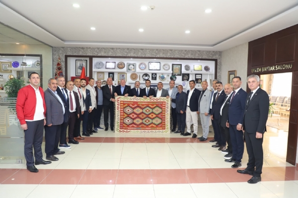 �orlu TSO Heyetinden Van 7. D�nya Kahvalt� G�n� Etkinli�ine ve Van TSO�ya Ziyaret