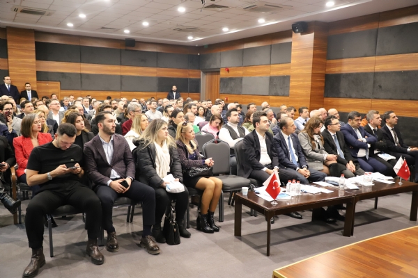 Odamz ve Yap Kredi birliinde  Dzenlenen hracatn E-Hali Etkinlii Gerekleti