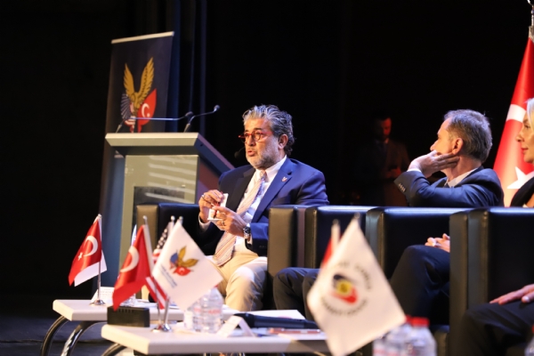 ABD Pazarına Eyaletler Bazında Giriş Stratejileri: Fırsatlar ve Tehditler Paneli Gerçekleşti