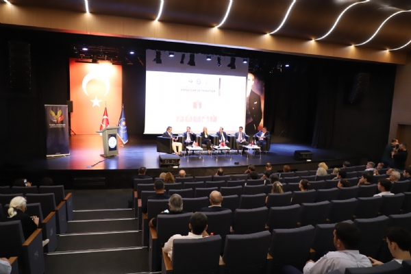 ABD Pazarına Eyaletler Bazında Giriş Stratejileri: Fırsatlar ve Tehditler Paneli Gerçekleşti