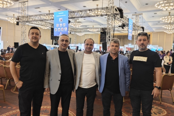 orlu TSO 13. Meslek Komitesi Bakan Yardmcs Hseyin TOKER Sigorta Sektr birlii Fuar ve Kongresi ne Katld