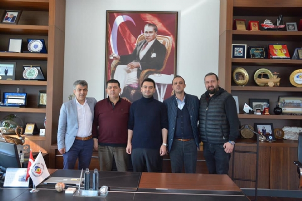 Kumyol Caddesi Esnafından Yönetim Kurulu Başkanımız İzzet Volkan´a Ziyaret