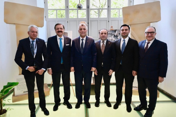 Odam�z Y�netim Kurulu Ba�kan� �zzet VOLKAN Br�kselde D�zenlenen �st D�zey Yuvarlak Masa Toplant�s�na Kat�ld�