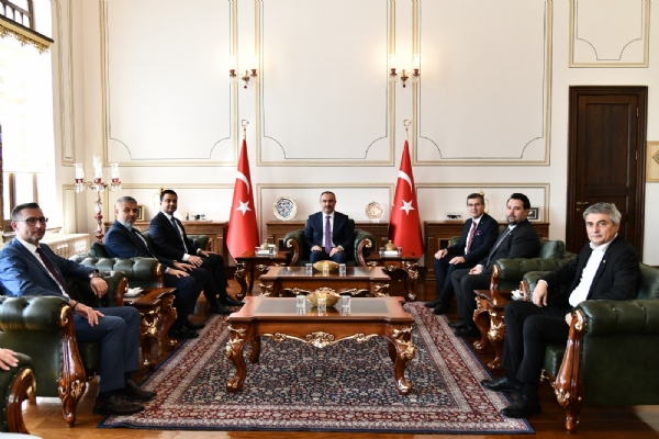 Çorlu Ticaret ve Sanayi Odası´ndan Göreve Yeni Gelen Tekirdağ Valisi Sayın Recep Soytürk´e Ziyaret