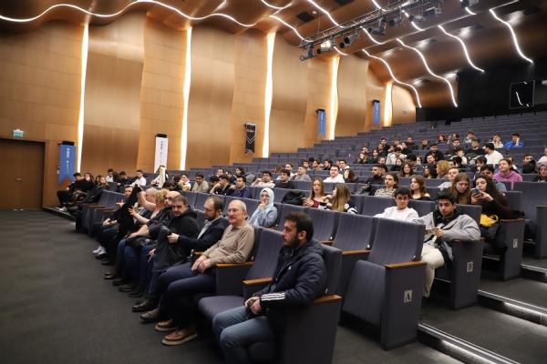 orlu Ticaret ve Sanayi Odas ve Tekirda Namk Kemal niversitesi  Birliinde Dzenlenen Mhendislikte Yarn Semineri Gerekleti