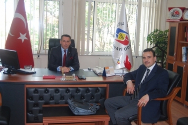 Tekirdağ KOSGEB Hizmet Merkez Müdürü Özay CEBECİ Çorlu TSO Yönetim Kurulu Başkanı İsmail Güleroğlu´na Ziyarette Bulundu