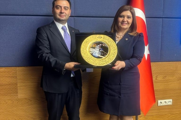 orlu TSO´dan  yi Parti Tekirda Milletvekili Sayn Selcan Ta Hamolun´a Ziyaret