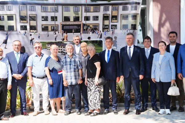 Yönetim Kurulu Başkanı İzzet VOLKAN, Önerler Ortaokulu´nun Temel Atma Törenine Katıldı
