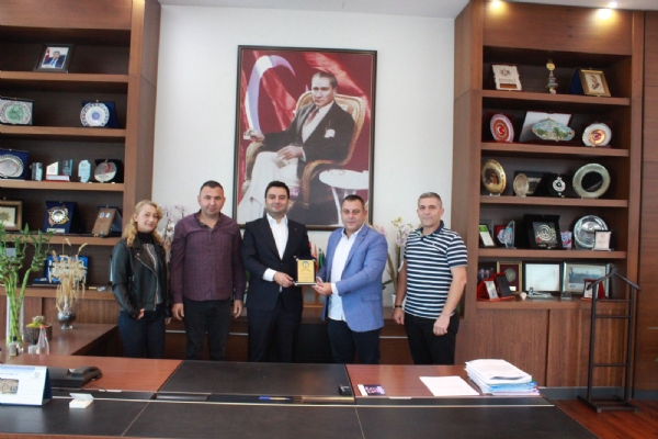 S.S. Ergene Esnaf ve Sanatkarlar Kredi ve Kefalet Kooperatifi´nden Odamız Yönetim Kurulu Başkanı İzzet Volkan´a Tebrik Ziyareti