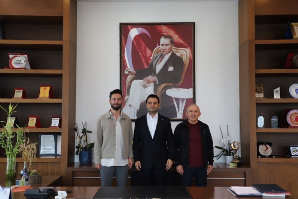 �zcanlar Yap� Malzemeleri Firmas�ndan Y�netim Kurulu Ba�kan� �zzet VOLKAN&acute;a  Ziyaret