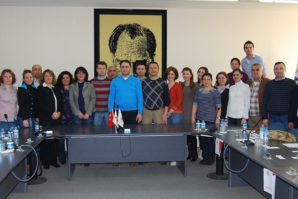 Çorlu TSO Personeli 2012 Yılı Eğitim Programına " Takım Çalışması Etkinliği Eğitimi” İle Devam Etti