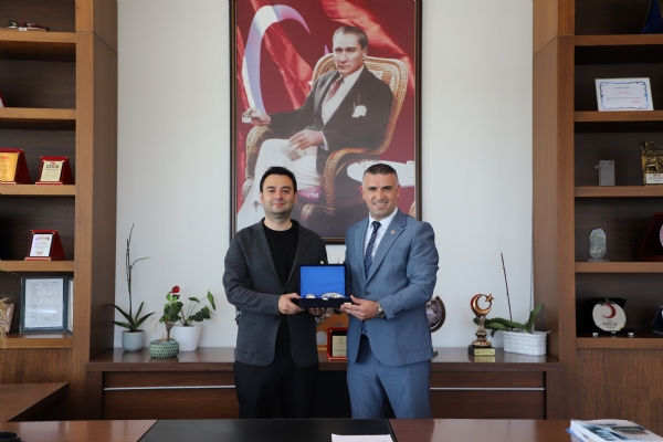 Trk Metal Sendikas orlu ube Bakan Caner ALZKAN Odamz Ynetim Kurulu Bakan zzet VOLKAN Ziyaret Etti