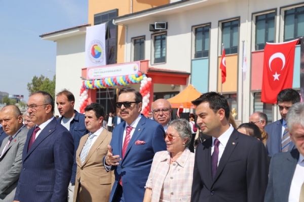 TOBB Başkanı Sayın M. Rifat HİSARCIKLIOĞLU´nun Katılımıyla Çorluya Kazandırılan TOBB Anaokulu´nun Açılış Töreni Gerçekleşti