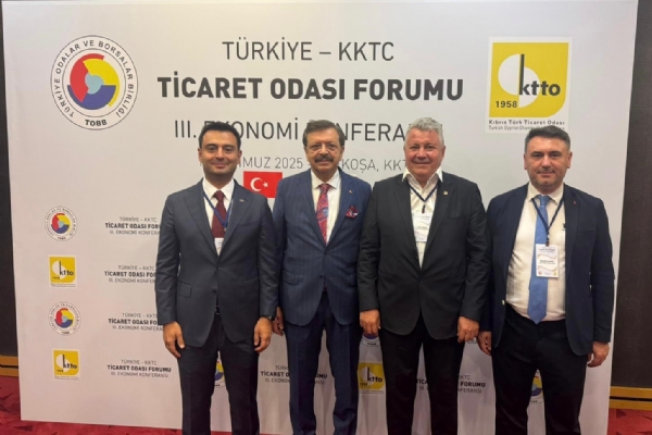 orlu Ticaret ve Sanayi Odas Ynetimi  Kbrs Trk Ticaret Odas ve Trkiye Odalar ve Borsalar Birlii birliinde Dzenlenen Trkiye-KKTC Ticaret Odas Forumu III. Ekonomi Konferansna Katlm Salad