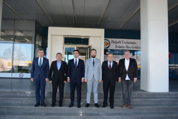 Büyük Birlik Partisi Tekirdağ Milletvekili Adayı Gökhan Acar, Çorlu İlçe Başkanı İsmail Ceylan, Ergene İlçe Başkanı Onur Meriç Odamızı Ziyaret Ettiler