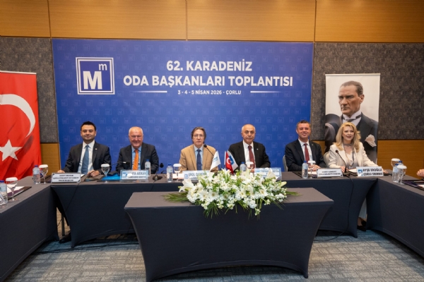 �orlu SMMM Odas�n�n Ev Sahipli�inde D�zenlenen  62. Karadeniz Odalar� Platform Toplant�s�na  �orlu TSO Y�netim Kurulu Ba�kan�  �zzet VOLKAN Kat�l�m Sa�lad�