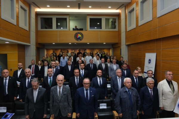 Odam�z Y�netim Kurulu Ba�kan� �zzet VOLKAN, �ktisadi Kalk�nma Vakf� (�KV)�nin  64. Genel Kurulu�na Kat�l�m Sa�lad�