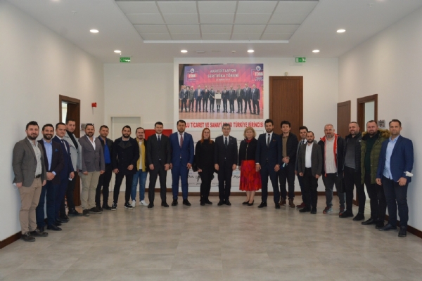 TOBB l Gen Giriimciler Kurulu Bat Marmara Blge Temsilcilerinden Odamza Ziyaret