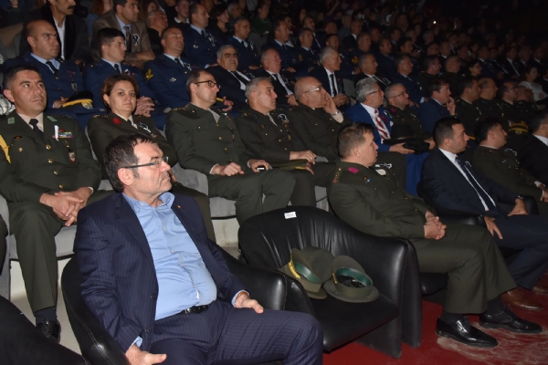 Odamz Ynetim Kurulu Bakan Yardmcs smail Krolu, 10 Kasm Atatrk Anma Trenlerine Katld