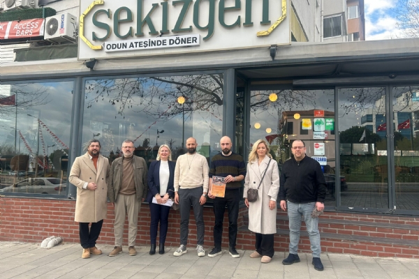 Odamz 15.Meslek Komitesi Trk Gda Kodeksi Ynetmeliinde Deiiklik Yaplmasna Dair Ynetmelik Hakknda Bilgilendirme Klavuzunu Esnaf Gezerek Bilgilendirdi