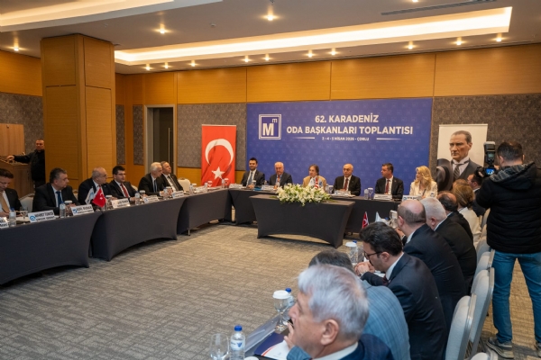 �orlu SMMM Odas�n�n Ev Sahipli�inde D�zenlenen  62. Karadeniz Odalar� Platform Toplant�s�na  �orlu TSO Y�netim Kurulu Ba�kan�  �zzet VOLKAN Kat�l�m Sa�lad�